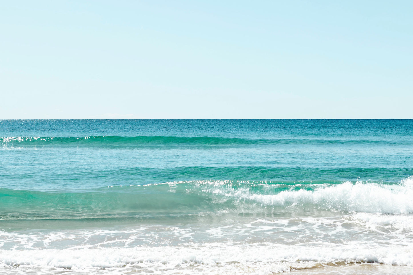 Turquoise Pacific Ocean Set